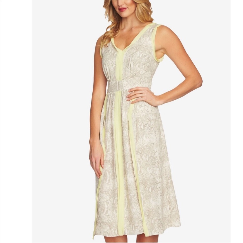 NWT Cece V-Neck Snake Print Ruffle Dress
